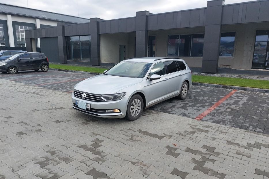 Продам Volkswagen Passat B8 2015 года в г. Мукачево, Закарпатская область