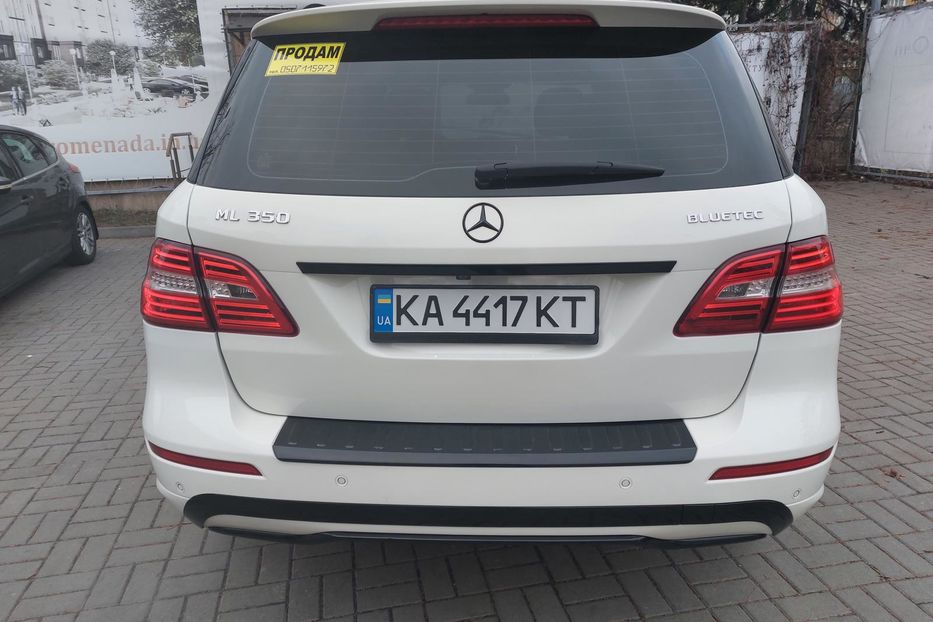 Продам Mercedes-Benz ML 350 Автомат 2013 года в Киеве