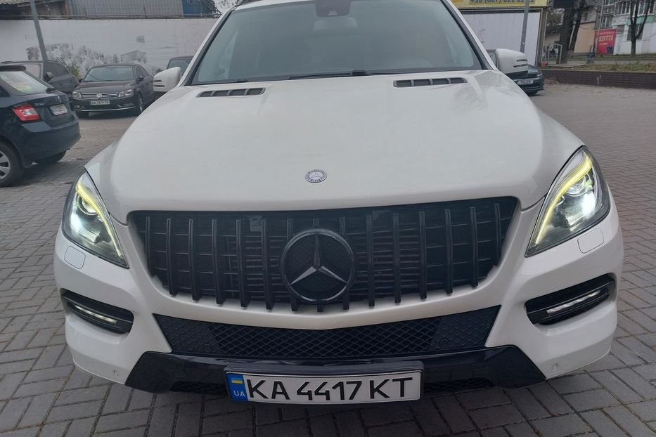 Продам Mercedes-Benz ML 350 Автомат 2013 года в Киеве