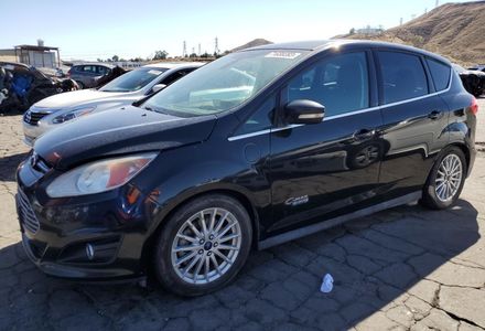 Продам Ford C-Max 2014 года в Луцке