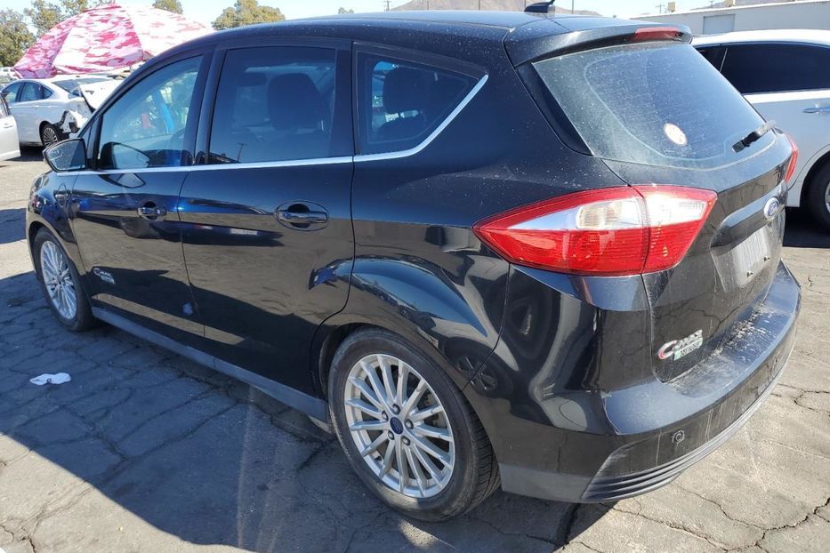 Продам Ford C-Max 2014 года в Луцке