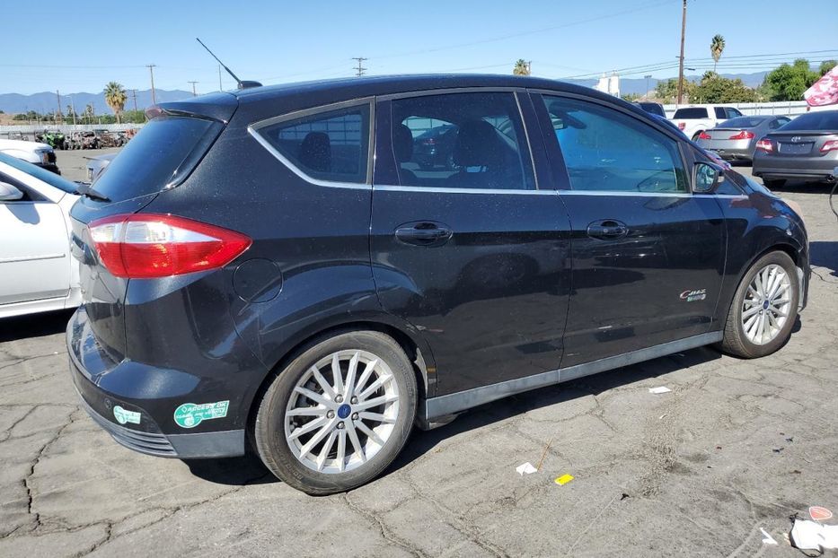 Продам Ford C-Max 2014 года в Луцке