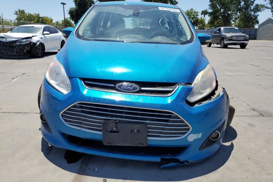 Продам Ford C-Max 2014 года в Луцке