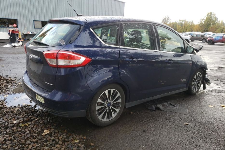 Продам Ford C-Max 2017 года в Луцке