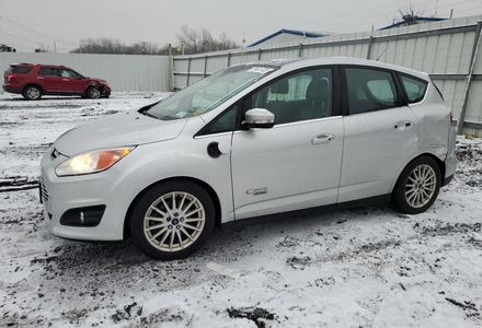 Продам Ford C-Max 2015 года в Луцке