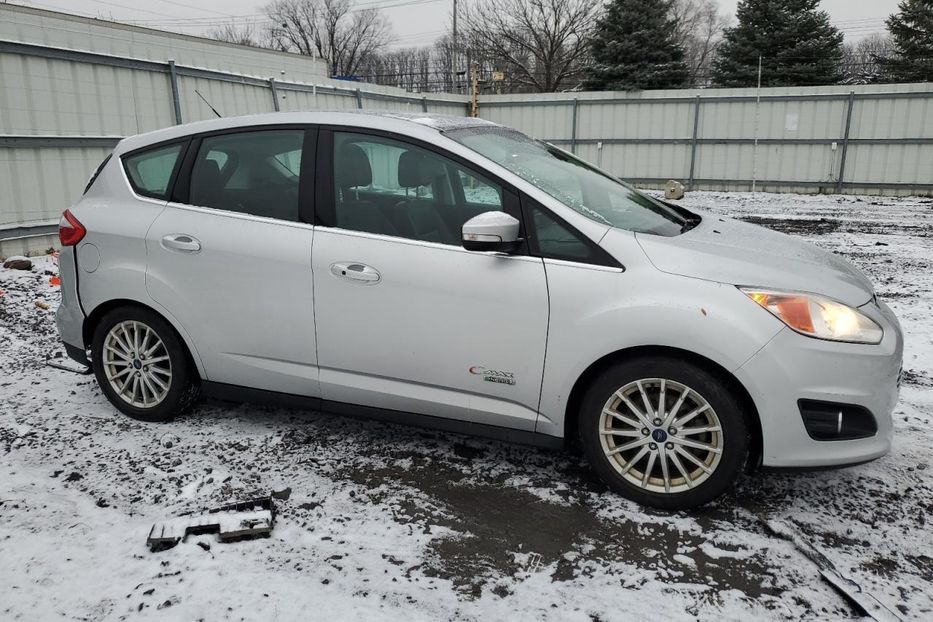 Продам Ford C-Max 2015 года в Луцке