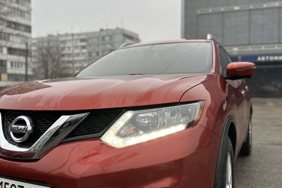 Продам Nissan Rogue SV 2016 года в Запорожье