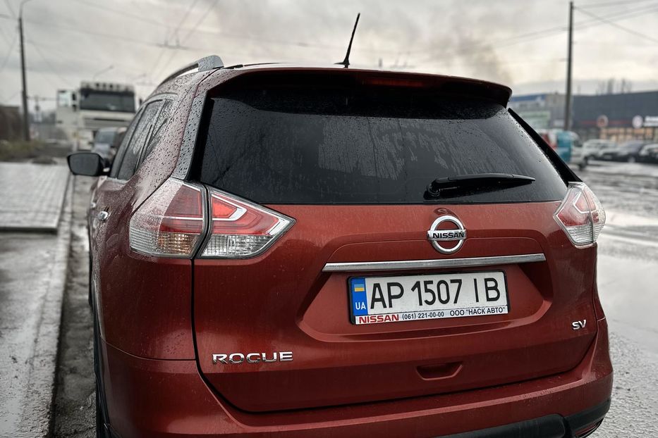 Продам Nissan Rogue SV 2016 года в Запорожье