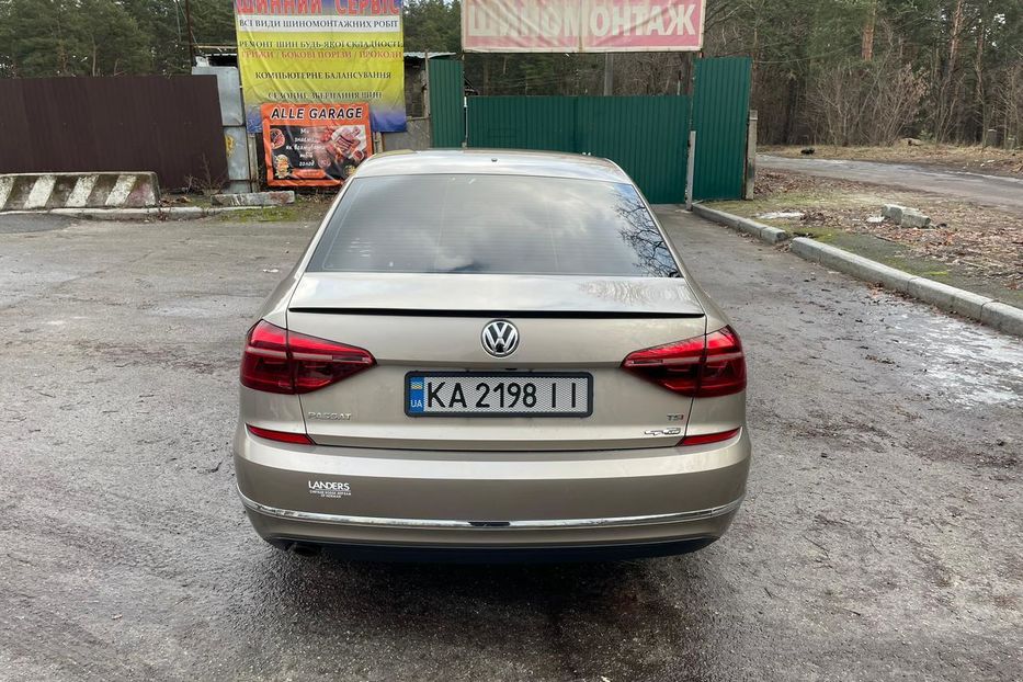 Продам Volkswagen Passat B8 2017 года в Киеве