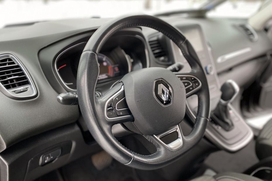 Продам Renault Scenic 2017 года в Киеве