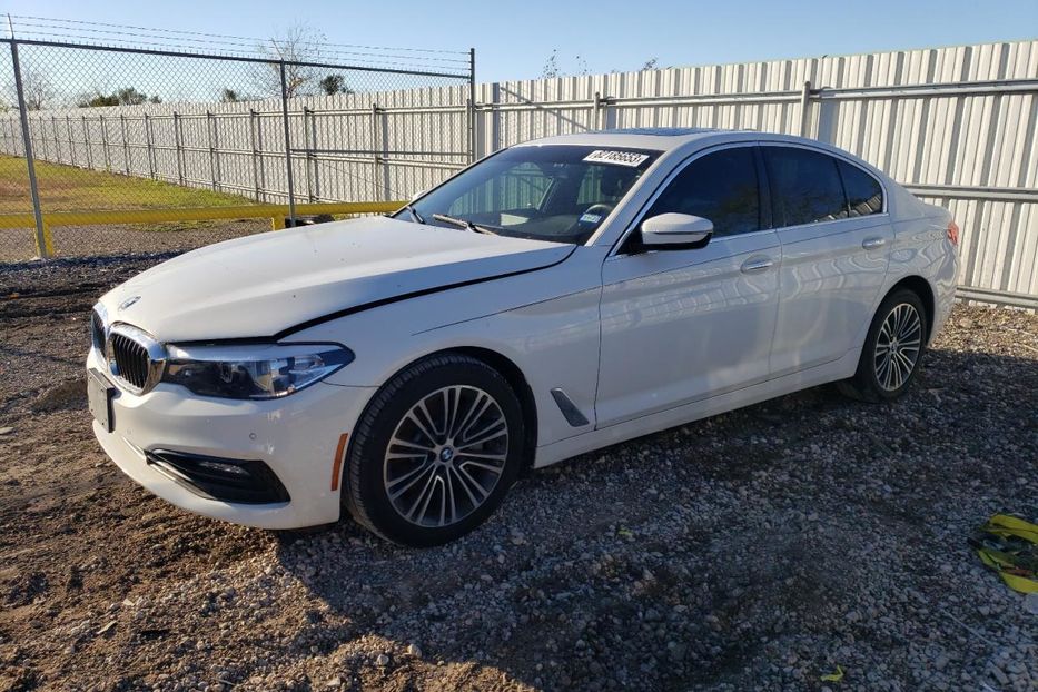 Продам BMW 530 2017 года в Луцке