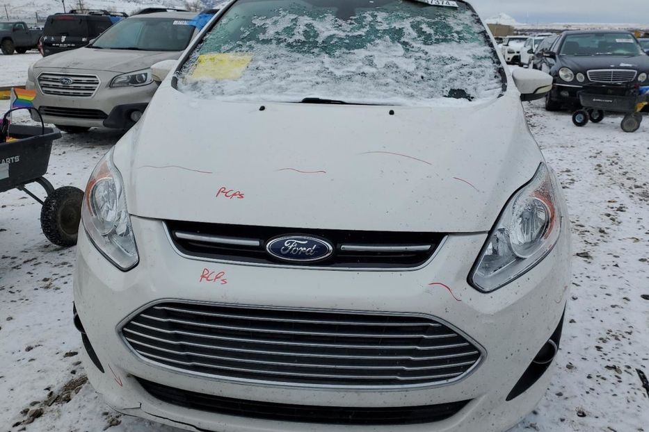 Продам Ford C-Max 2015 года в Луцке