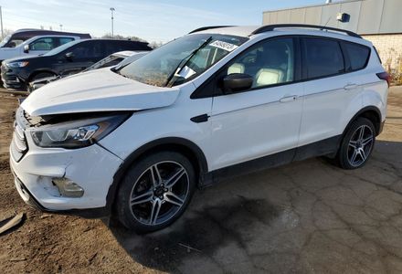 Продам Ford Escape 2019 года в Луцке