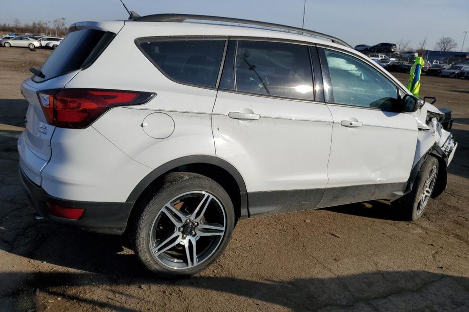 Продам Ford Escape 2019 года в Луцке