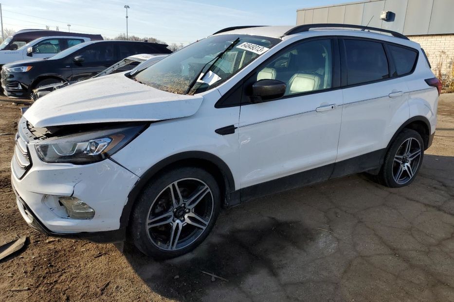 Продам Ford Escape 2019 года в Луцке