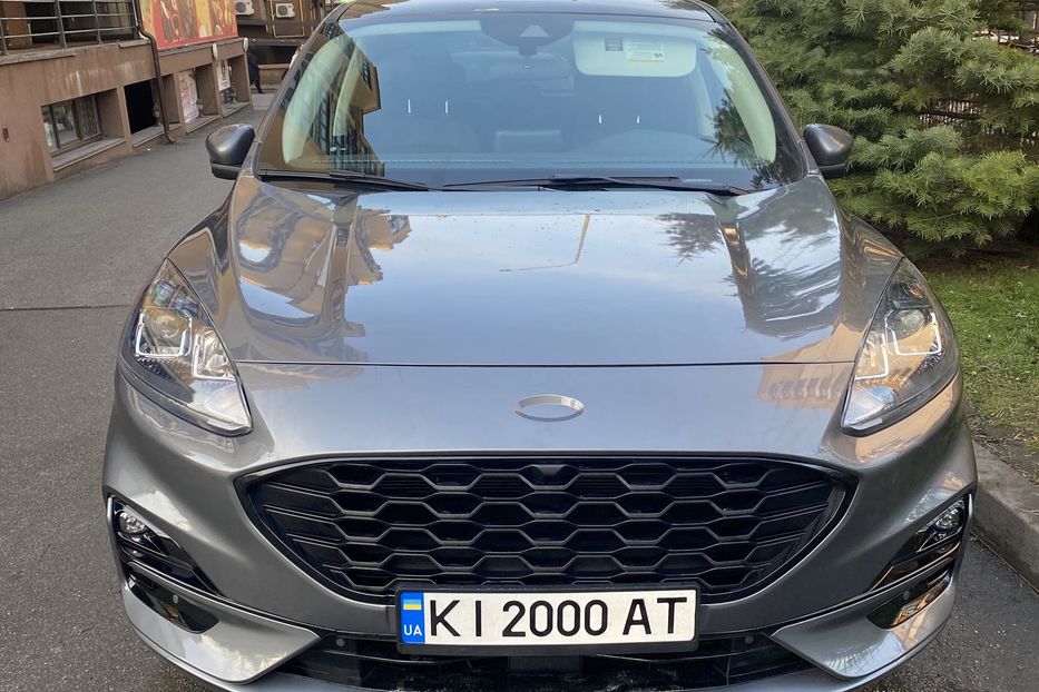 Продам Ford Escape ST 2021 года в Киеве