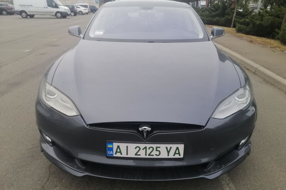 Продам Tesla Model S Performance 2013 года в Киеве