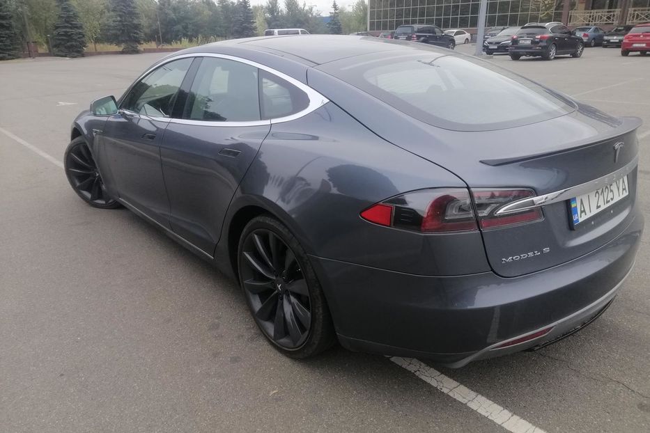 Продам Tesla Model S Performance 2013 года в Киеве