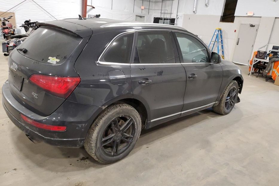 Продам Audi Q5 2015 года в Луцке