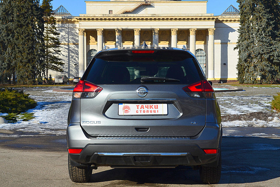 Продам Nissan Rogue 2017 года в Киеве