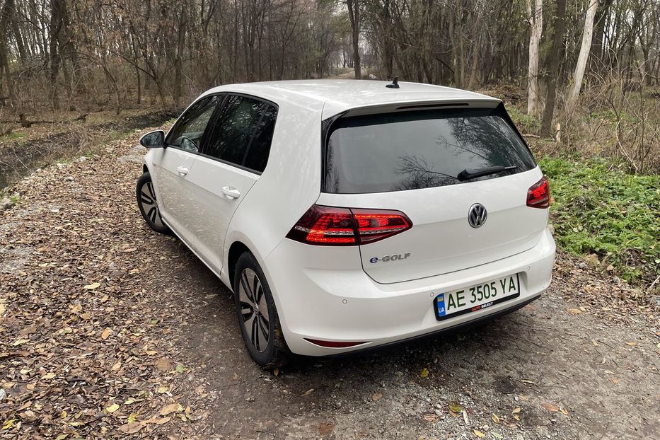 Продам Volkswagen Golf VII 2014 года в Днепре