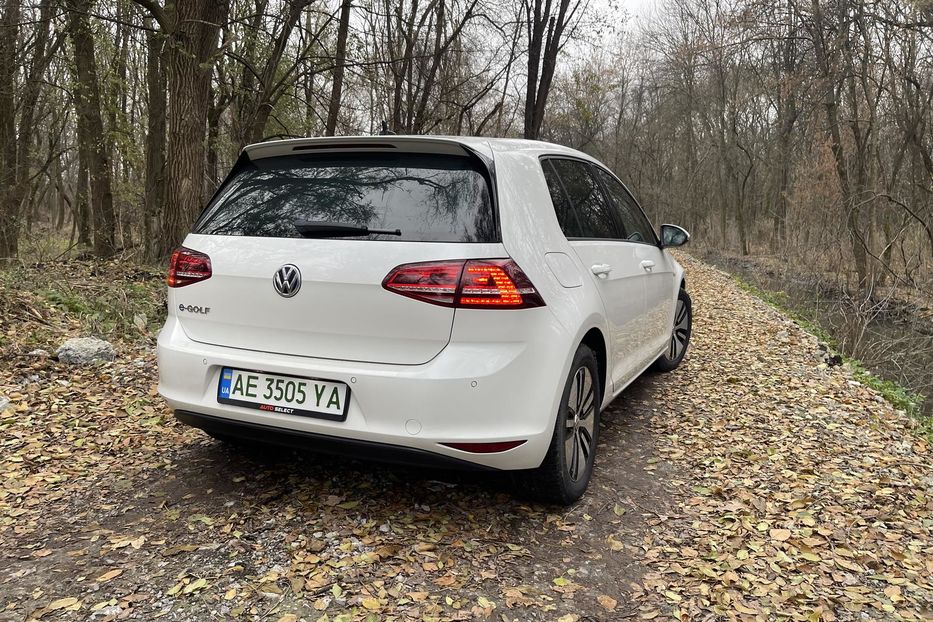 Продам Volkswagen Golf VII 2014 года в Днепре