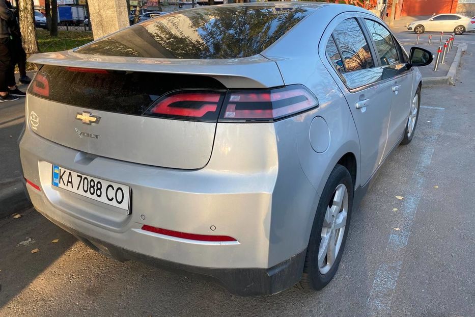 Продам Chevrolet Volt 2014 года в Киеве