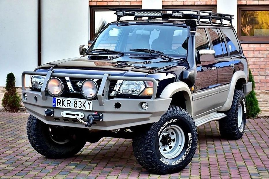 Продам Nissan Patrol 4d4 2003 года в Донецке