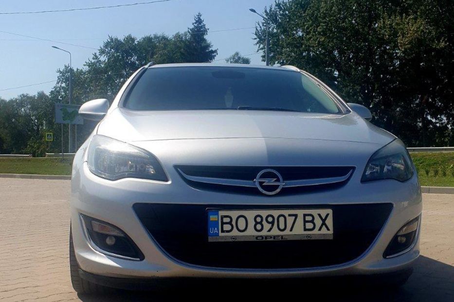 Продам Opel Astra J 2012 года в Тернополе
