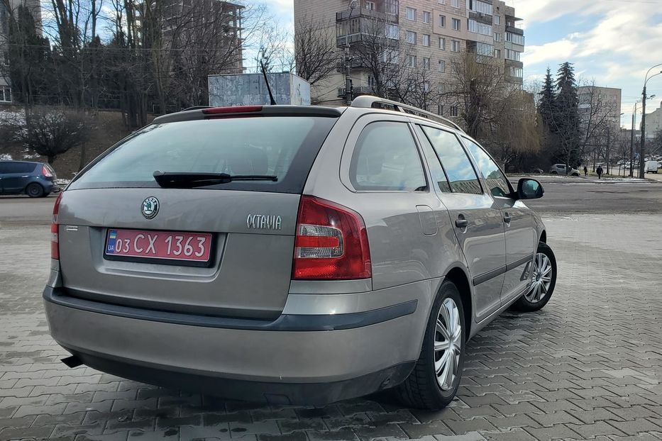 Продам Skoda Octavia A5 mpi 2012 года в Ровно