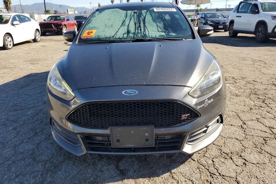 Продам Ford Focus ST 2017 года в Луцке