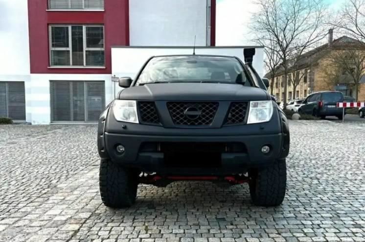 Продам Nissan Navara 2005 года в г. Краматорск, Донецкая область