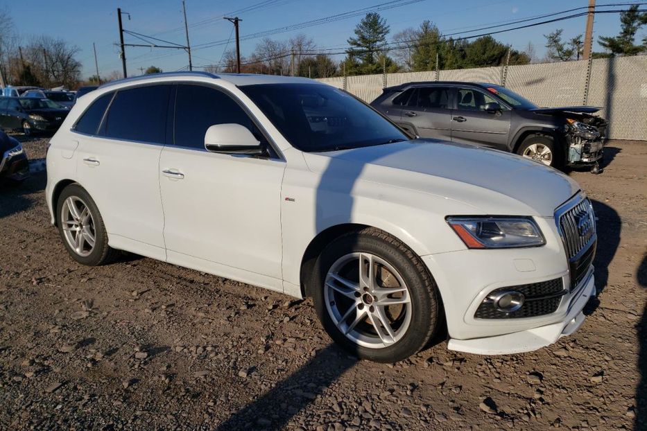 Продам Audi Q5 2016 года в Луцке