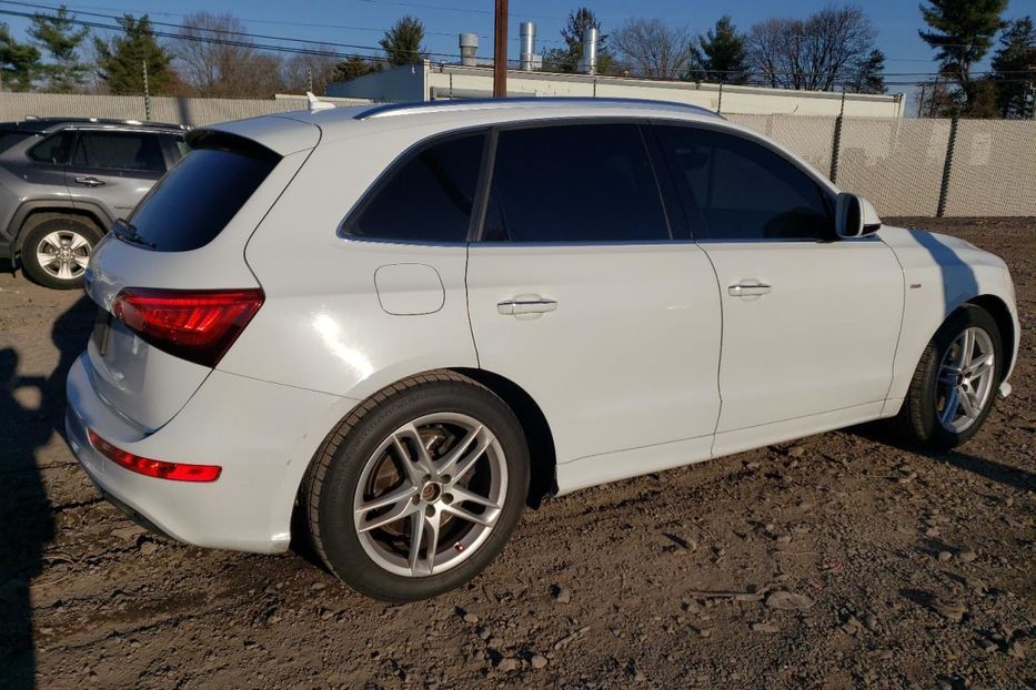 Продам Audi Q5 2016 года в Луцке