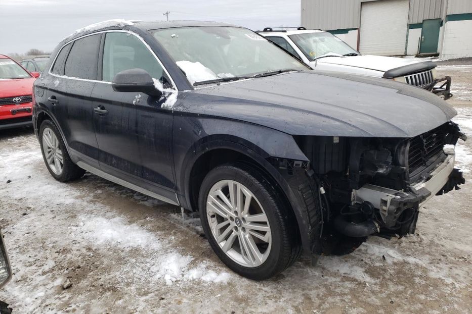 Продам Audi Q5 2018 года в Луцке