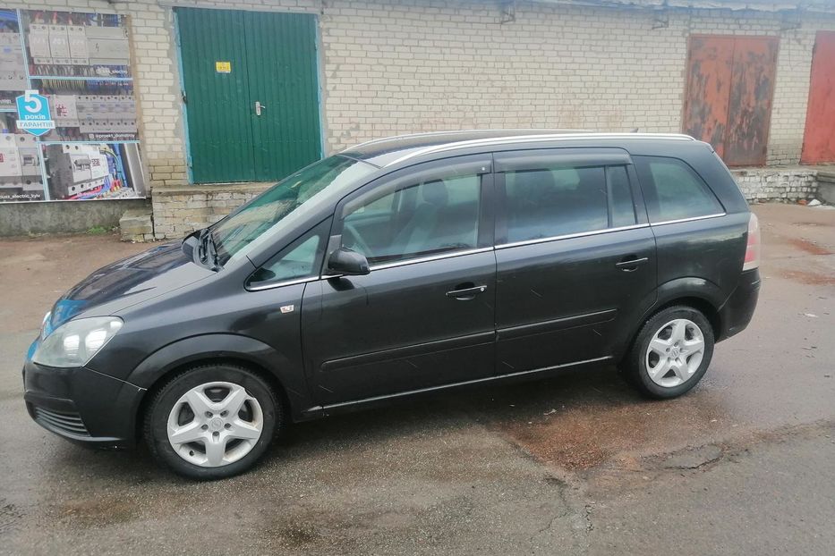 Продам Opel Zafira 2008 года в Киеве