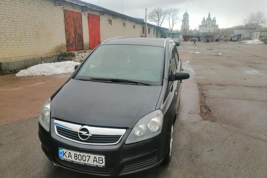 Продам Opel Zafira 2008 года в Киеве