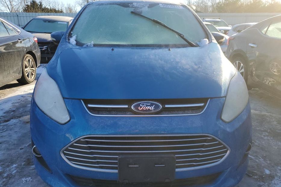 Продам Ford C-Max 2015 года в Луцке