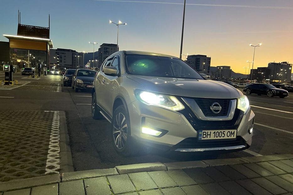 Продам Nissan Rogue 2017 года в Одессе