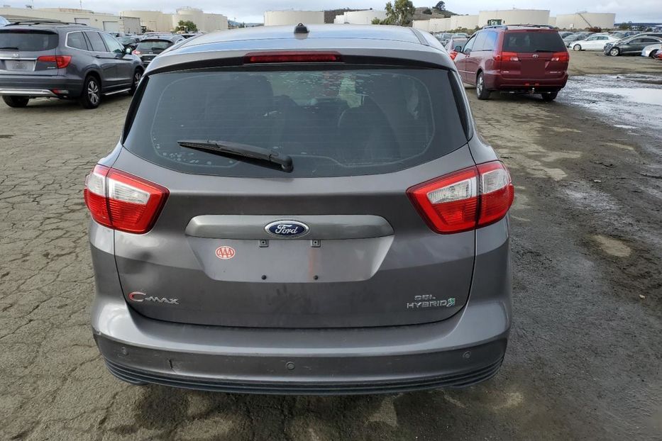 Продам Ford C-Max 2014 года в Луцке