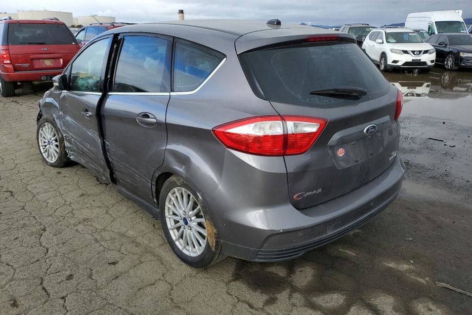 Продам Ford C-Max 2014 года в Луцке