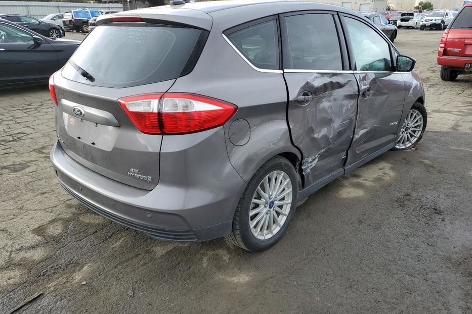 Продам Ford C-Max 2014 года в Луцке