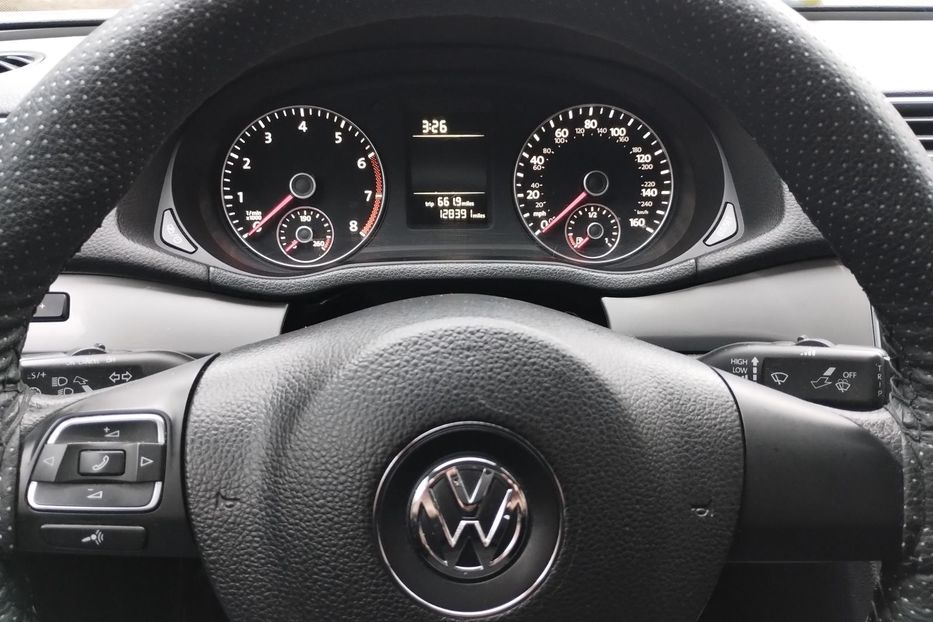 Продам Volkswagen Passat B7 2012 года в Львове