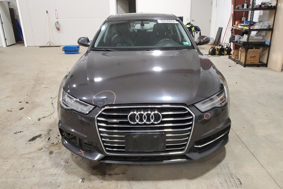 Продам Audi A6 2017 года в Луцке