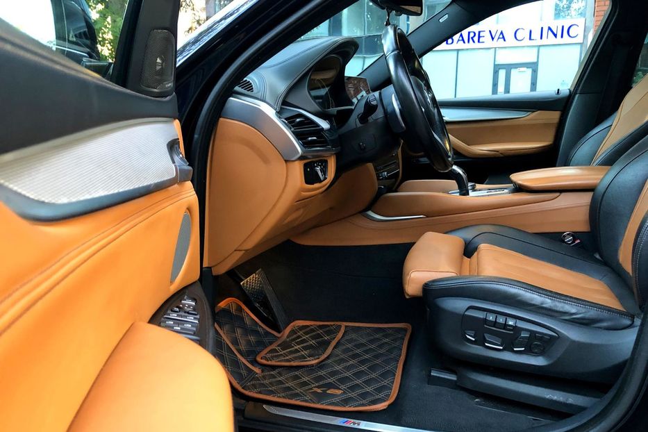 Продам BMW X6 М пакет. 2017 года в Одессе