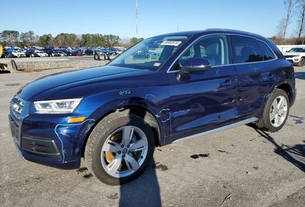 Продам Audi Q5 2018 года в Луцке