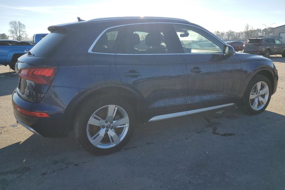 Продам Audi Q5 2018 года в Луцке