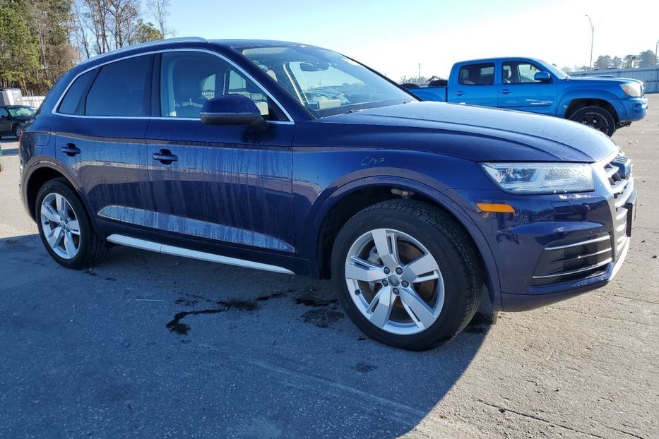 Продам Audi Q5 2018 года в Луцке