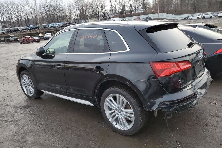 Продам Audi Q5 2018 года в Луцке