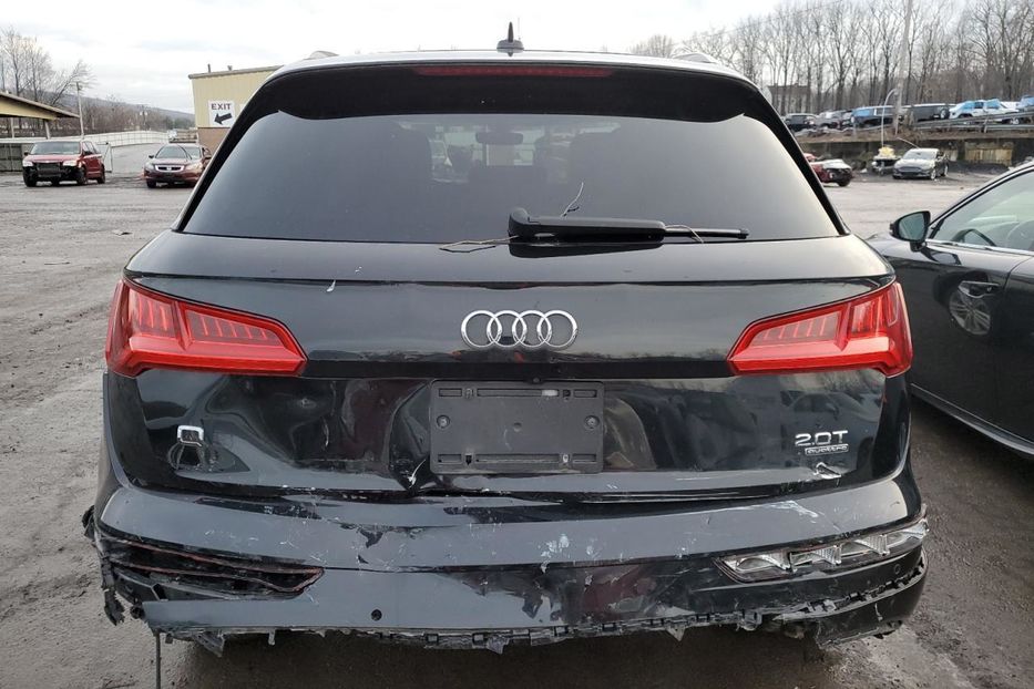 Продам Audi Q5 2018 года в Луцке